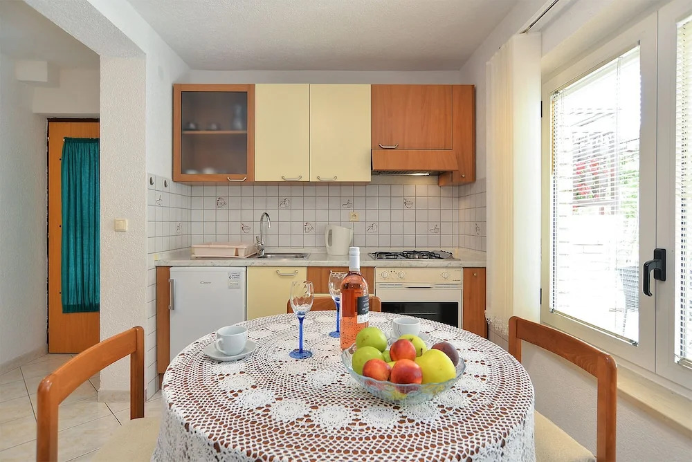 Apartment 43