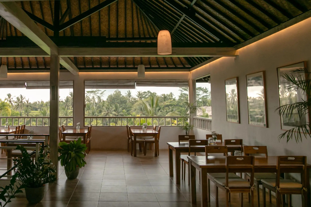 B Saya Villas