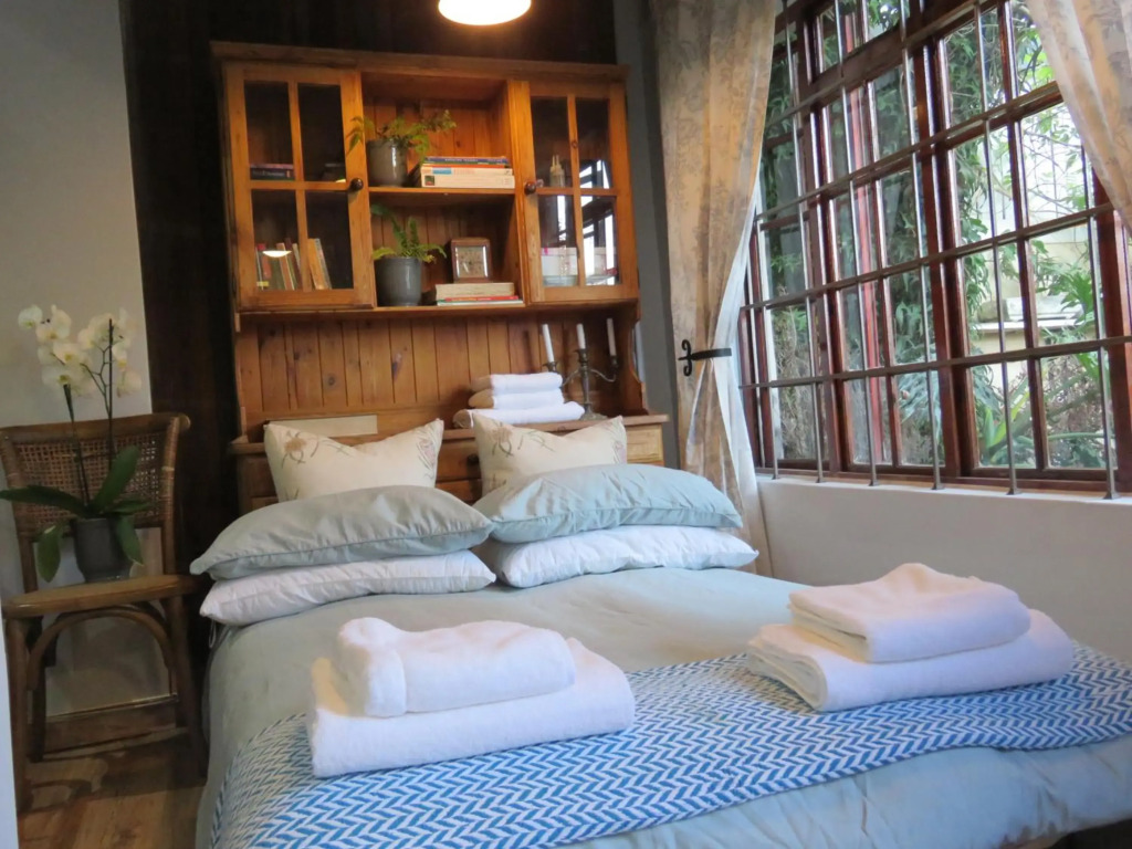 Winelands beach cottage