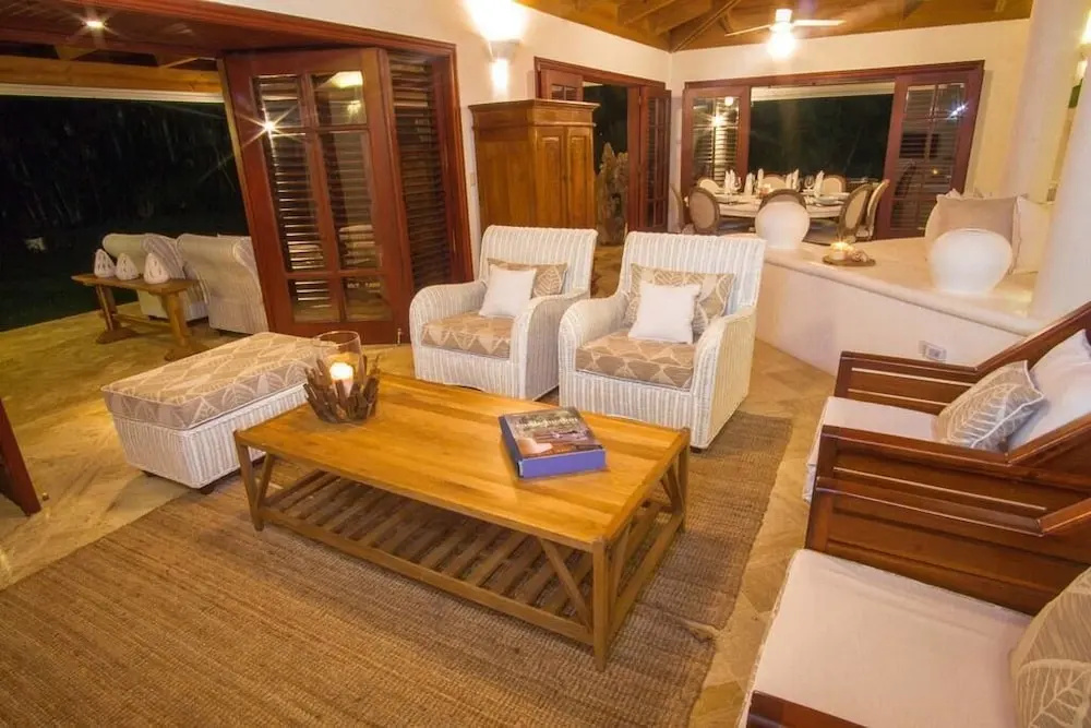 4BR Villa Las Piñas CasadeCampo by ASVR