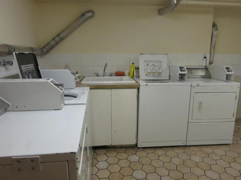 Tropicana Suite Hotel