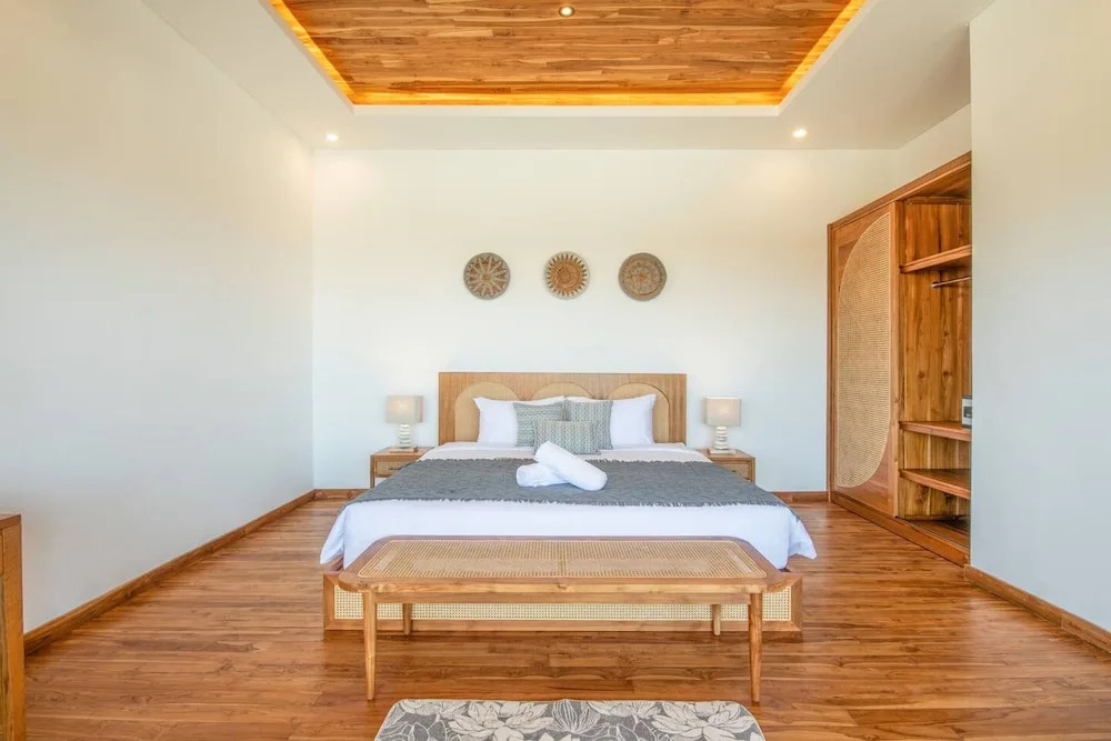 Breeze Opulent 6 BR in With Ocean View 5 Mins to Savaya