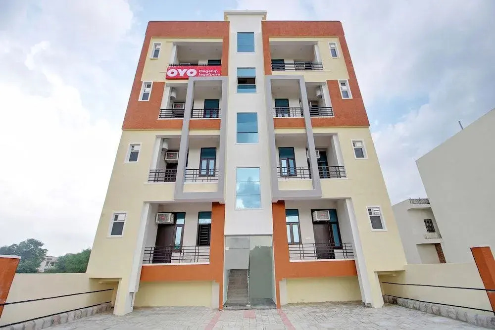 Oyo Flagship 45330 Ramnagariya