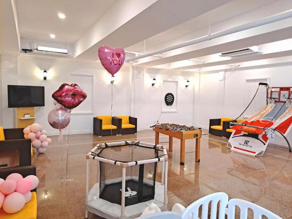 GoldOne Hotel & Suites