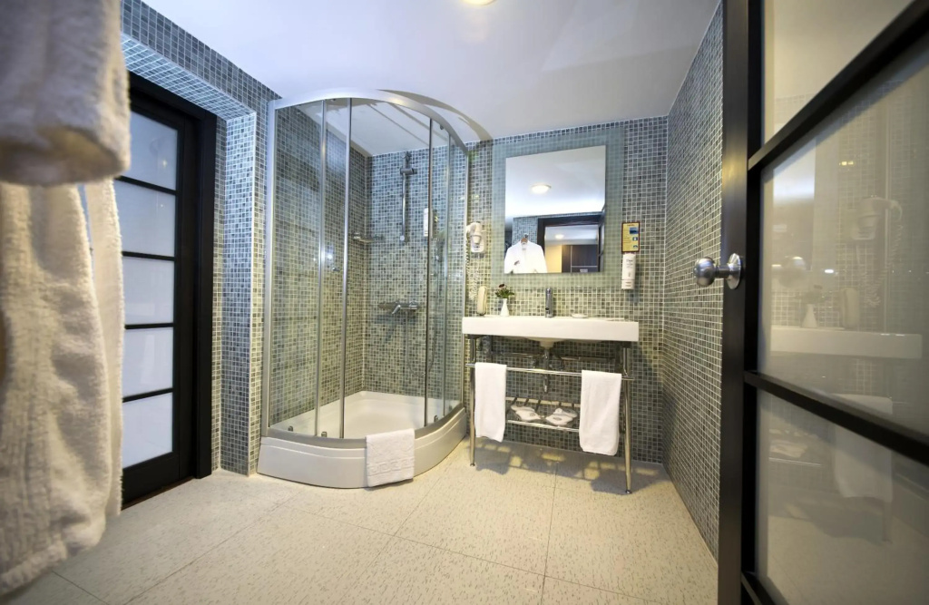 Limak Lara Deluxe Hotel & Resort Antalya