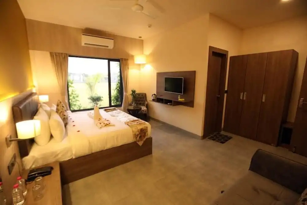 Solitaire Resort