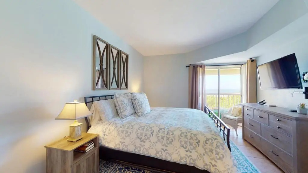 515 Barrington Court