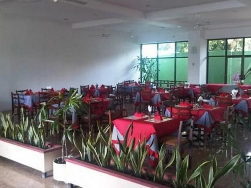 Nitour Inn