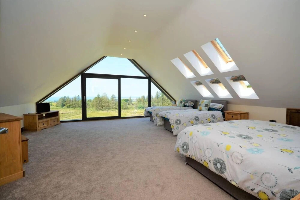 Immaculate 5-bed House Located in Caernarfon