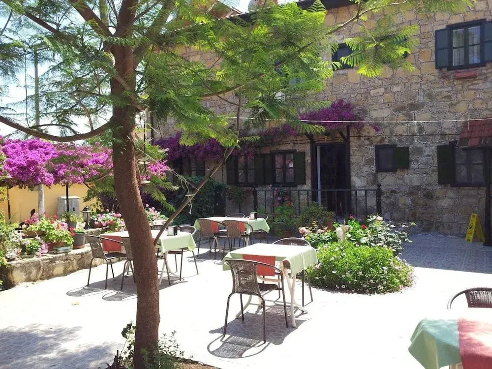 Akasya Hotel