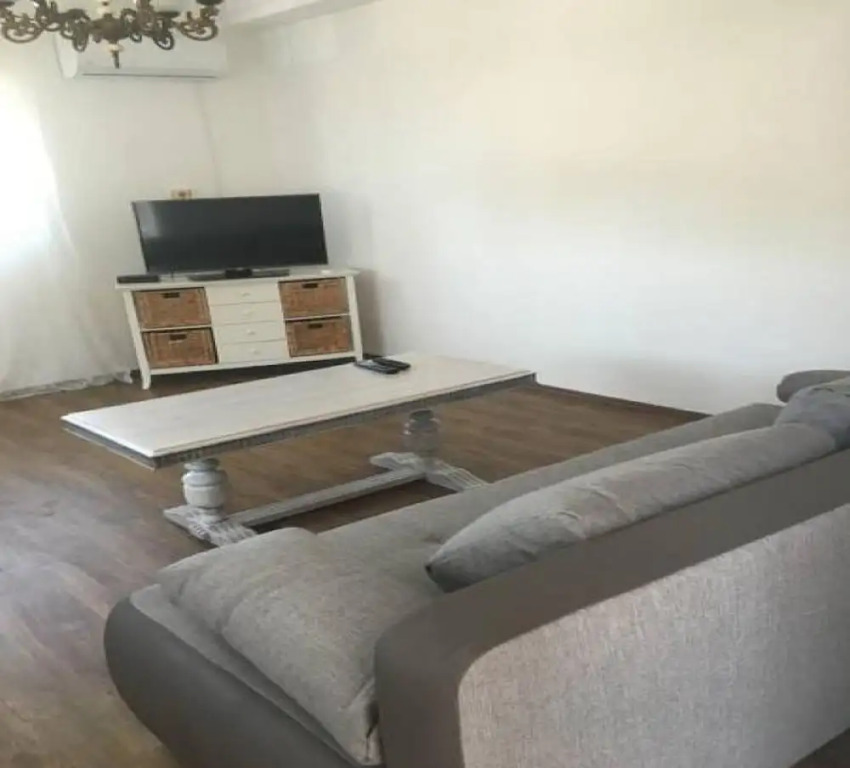 Apartments Mira