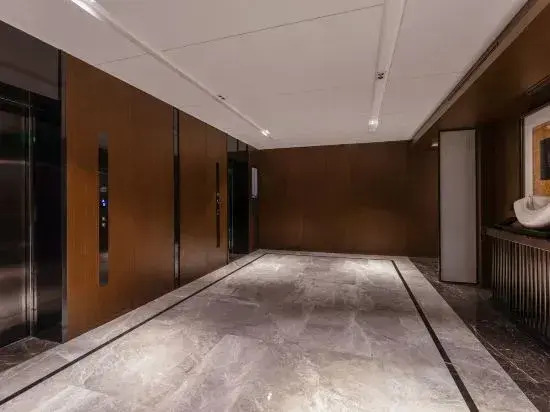 Madison Hotel Hefei Swan Lake Sports Center