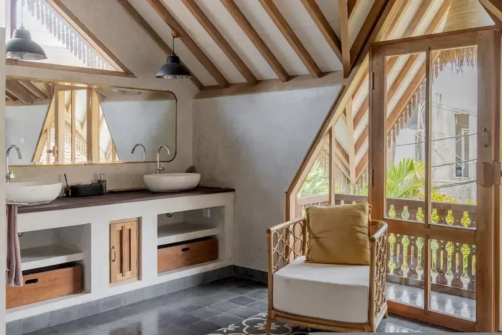 Villa Palm Jari 1 by Alfred in Bali - Architectural 2 Bedroom Pool Villa Berawa Canggu