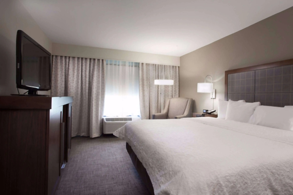 Hampton Inn & Suites Dallas DFW Airport North Grapevine