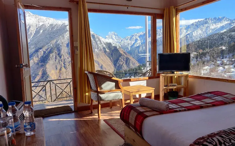 Mountain Rover Auli Resort