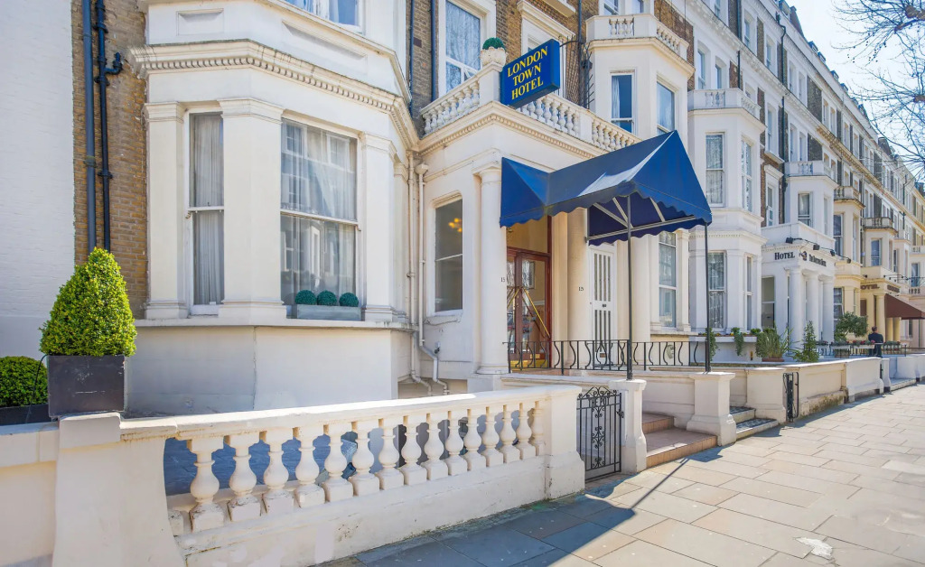 London Town Hotel