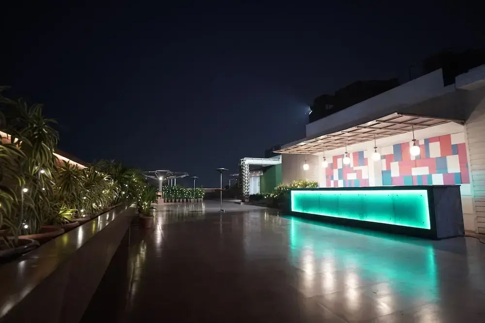 The Alcor Hotel