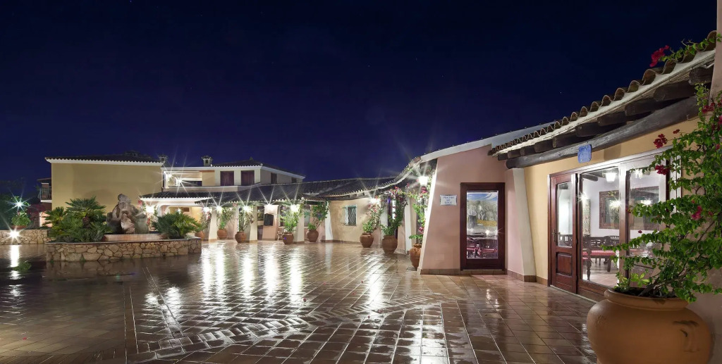 I Giardini di Cala Ginepro Hotel Resort
