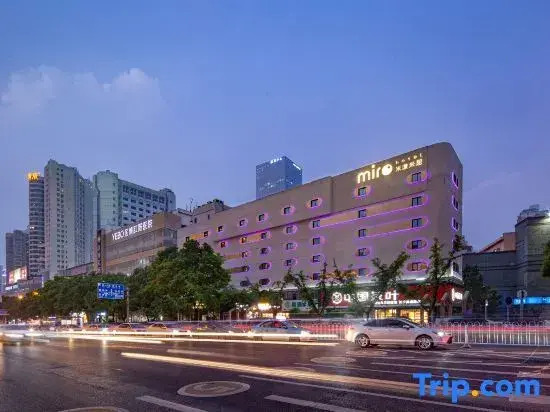 Me Young Me House Hotel (Changsha Wuyi Square Helong Stadium Branch)