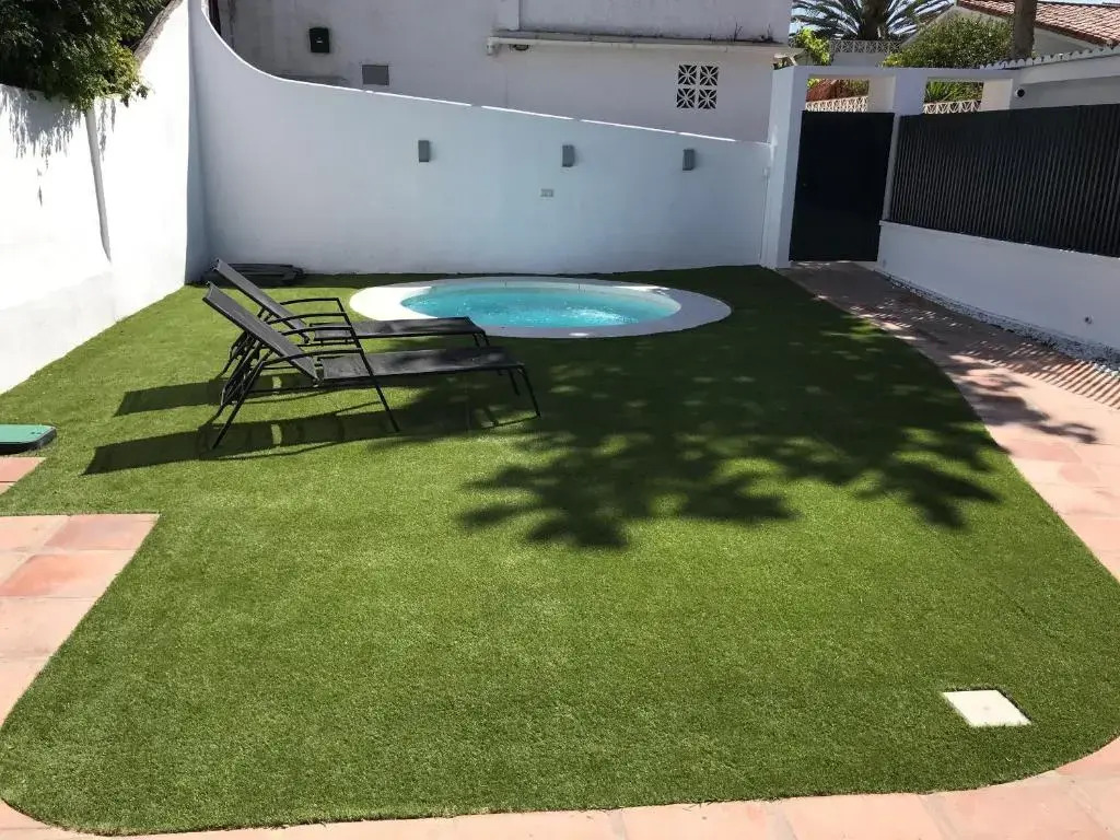 New house 80m from the beach
