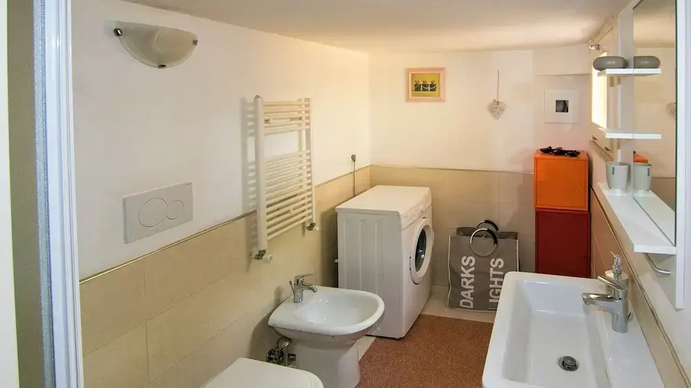 Casa Chiara in Centro con Corte Privata
