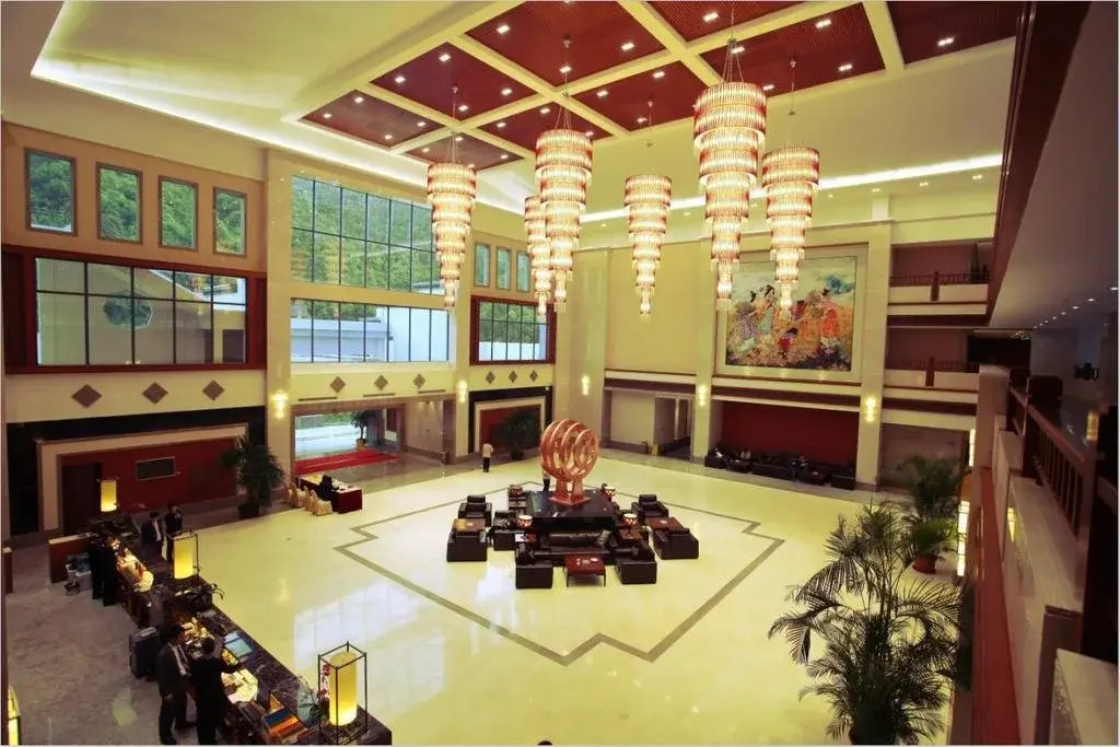 Xinfeng Utop Spring Primeval Forest Resorts