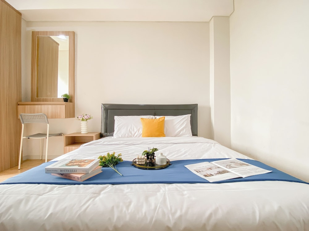 Scandinavian Minimalist 2Br Apartment At Daan Mogot City