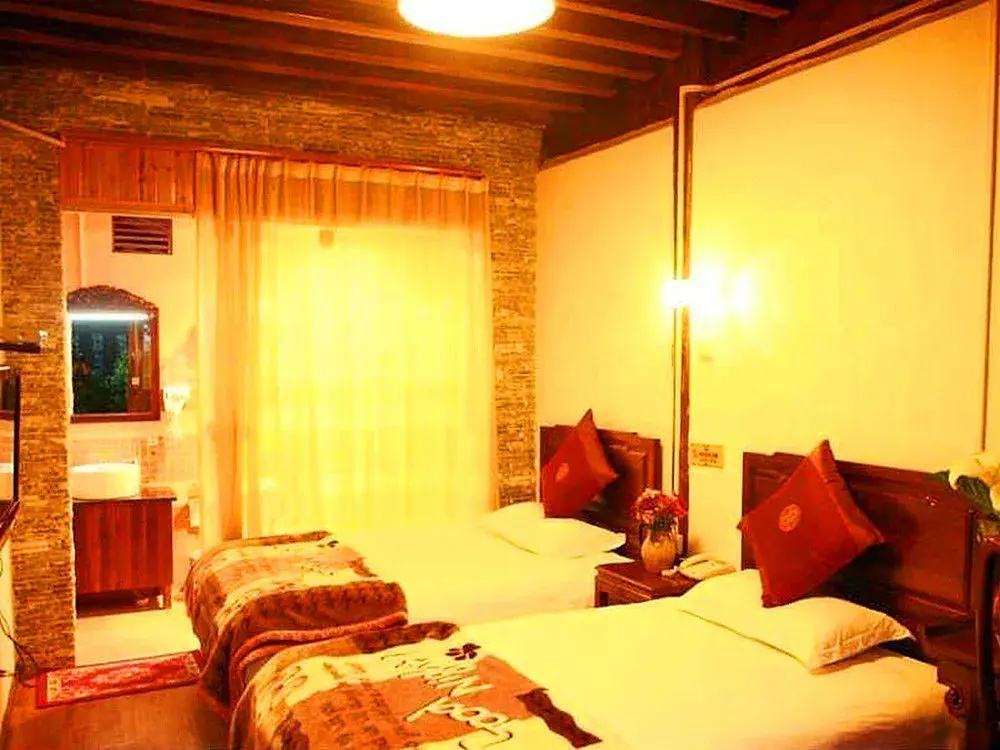 Lijiang Hemuju Inn