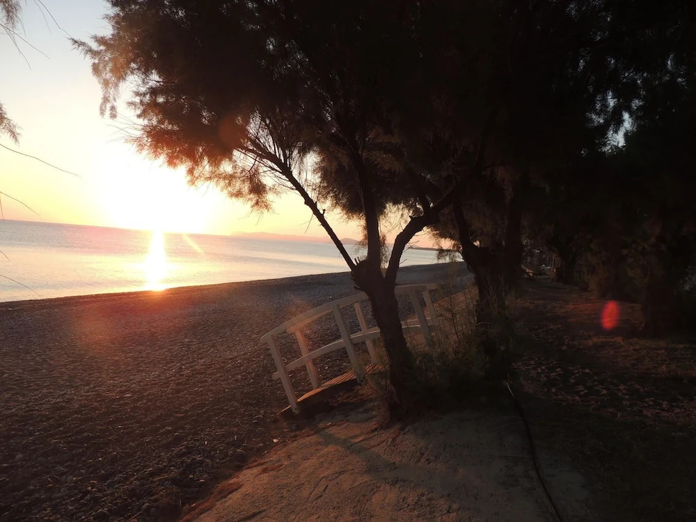 Arion Beach Hotel