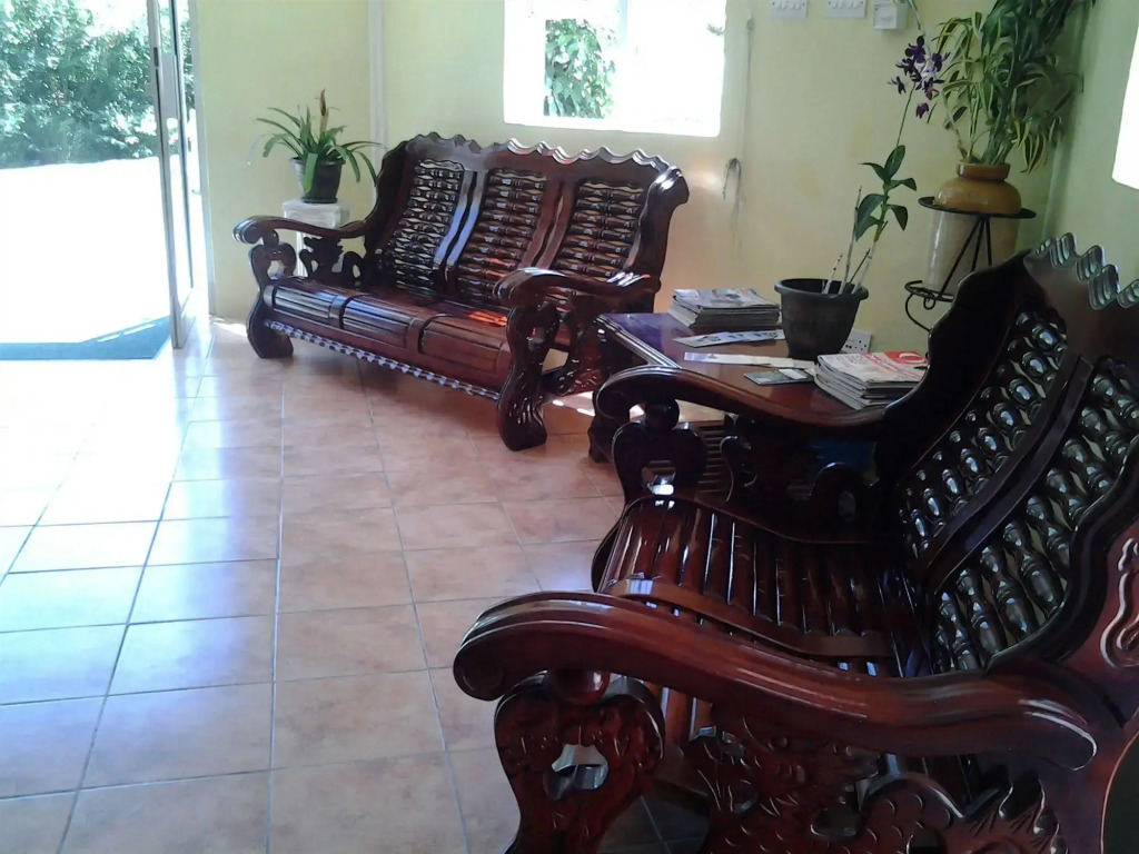 Rejens Hotel