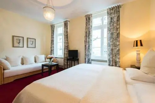 Guesthouse Dirazi