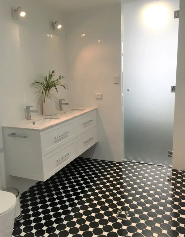 The Residences - Number 51