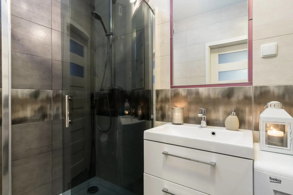 Cosy one bedroom apartment near the sea