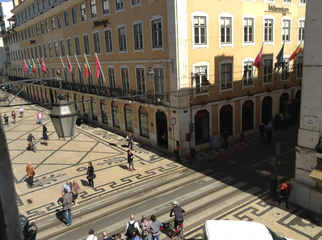 Lisbon RiverView Hostel