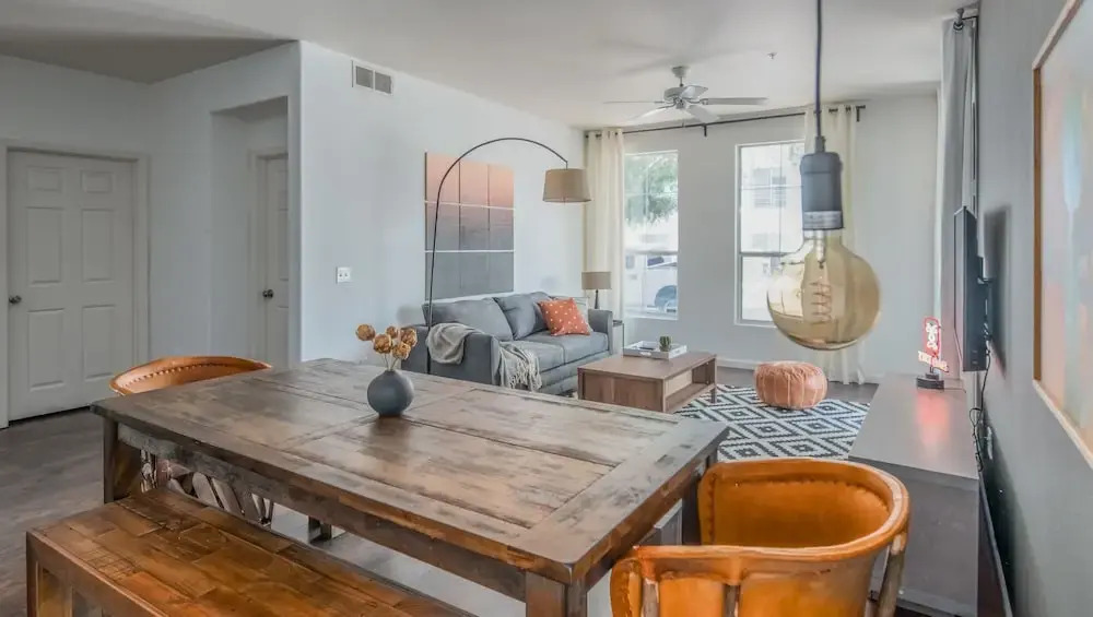 Stylish Phoenix Apartment by WanderJaunt