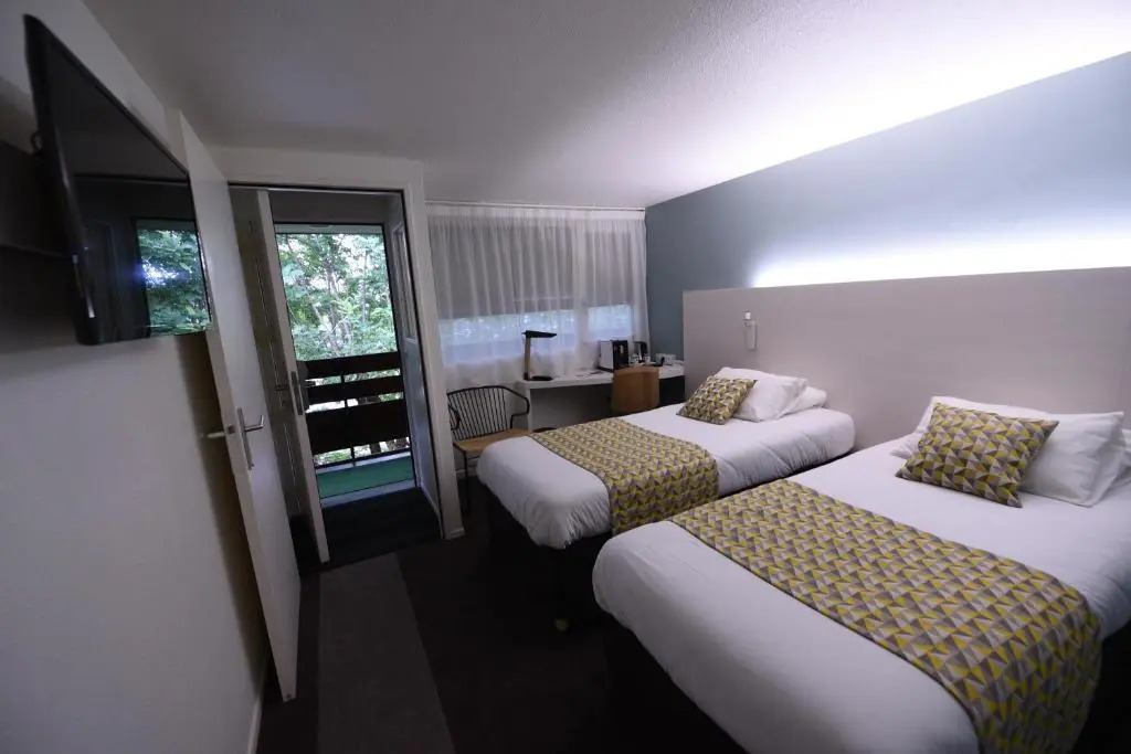 Отель Kyriad Annecy Nord - Epagny