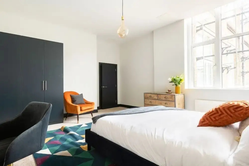 The Bermondsey Square Escape - Modern 1Bdr With Private Parking
