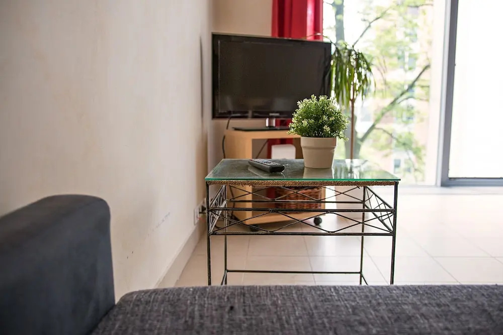 Modern & cozy apartment close to Center