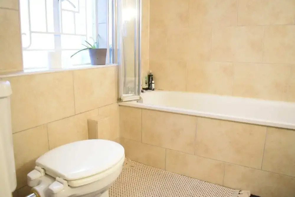 Spacious Studio in Central Location in Westminster