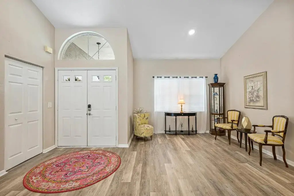 Palm Villa, 4 Bedroom, Private Pool, Screened Lanai, Washer Dryer, Sleeps 7