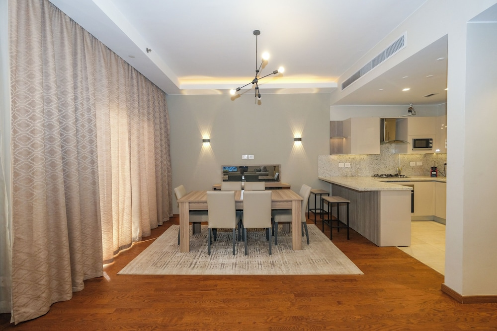 ALSAWAH Aeon Towers Premium 2BR Apartment Sheikh Zayed