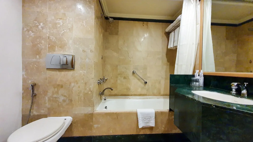 The Orchid Hotel Mumbai Vile Parle