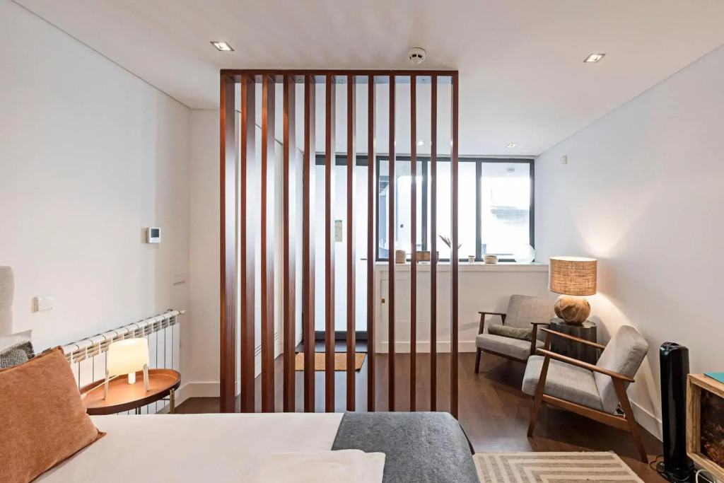 Ceuta Studio Apartments by LovelyStay