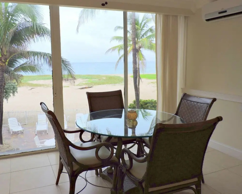 Oceanfront Luxury Townhouse 5/4 FOR 18 Heated Pool