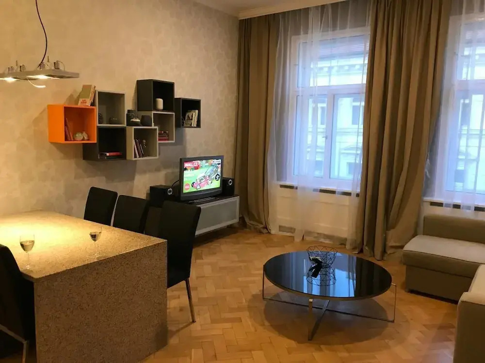 Holec Apartments
