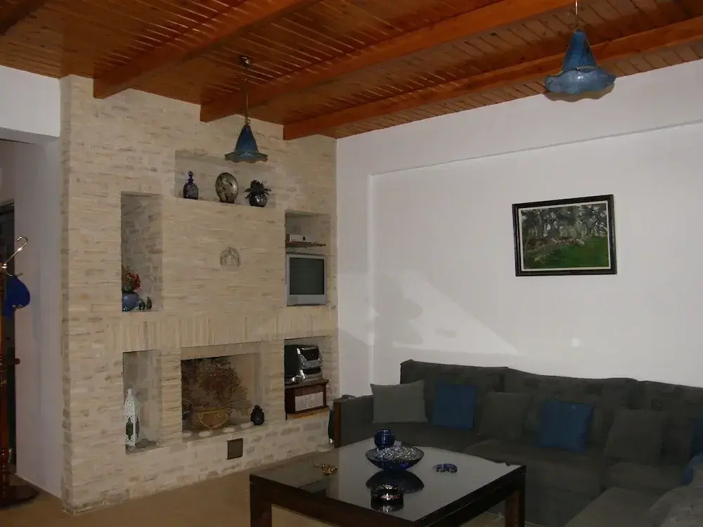 Villa in Lefkogia Crete With Swimming Pool