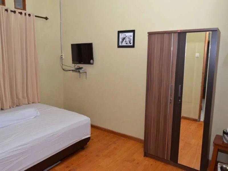 Ontel Guest House