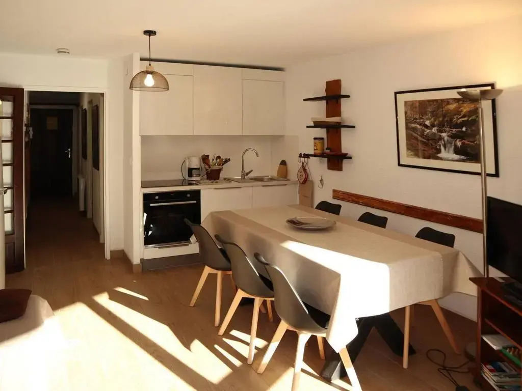 Appartement Les Orres, 2 pièces, 6 personnes - FR-1-322-146