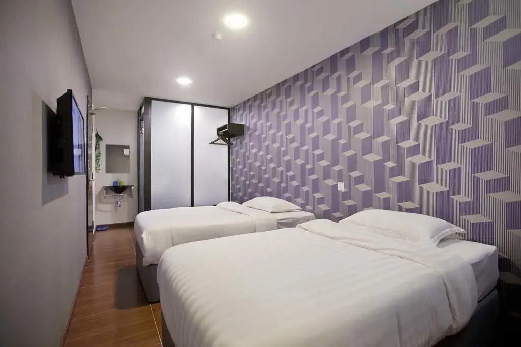 OYO 383 V3 Hotel Nusajaya
