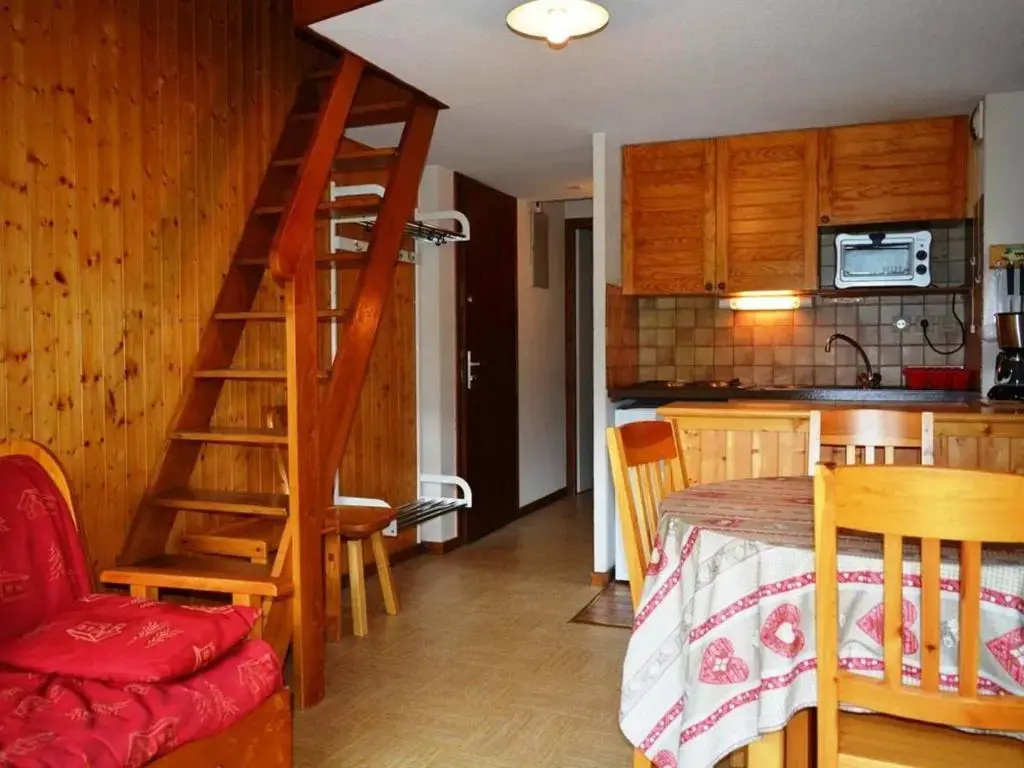 Appartement Le Grand-Bornand, 1 pièce, 4 personnes - FR-1-241-170